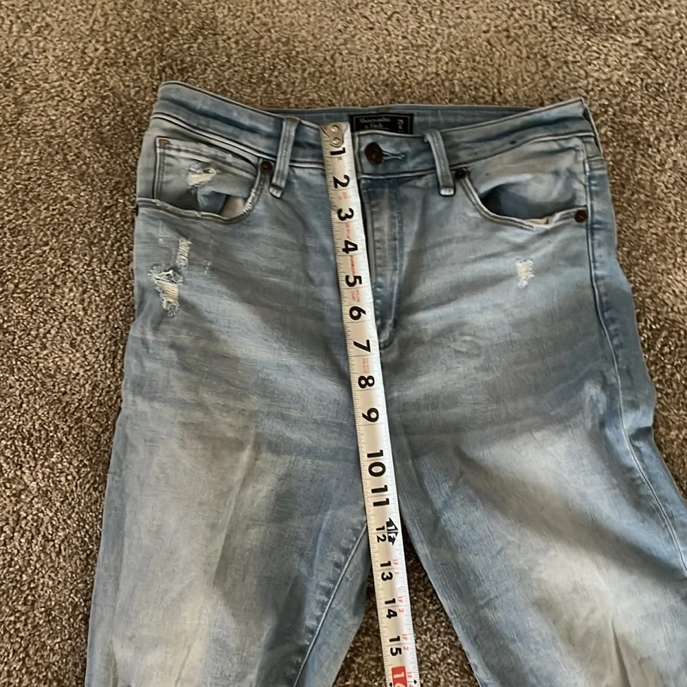 Abercrombie and Fitch Simone high-rise ankle jeans - Picture 4 of 6